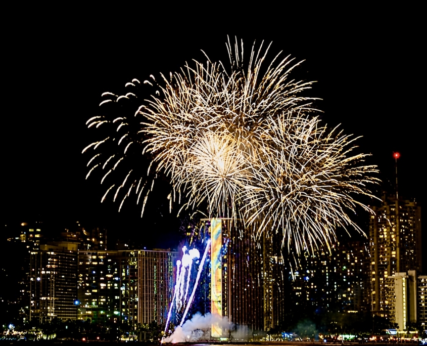 Waikiki Fireworks Hilton Hawaiian Village