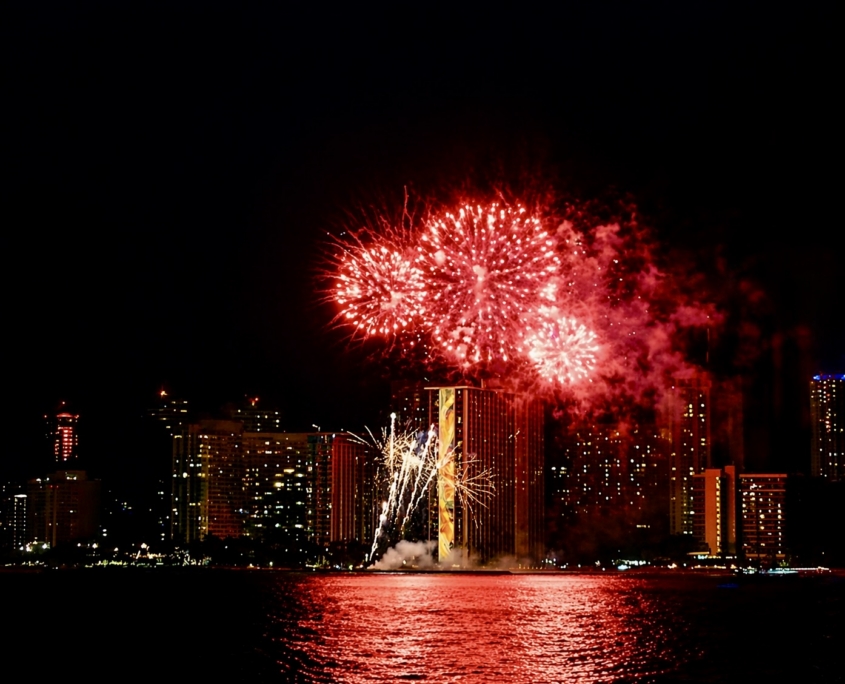 HHV Waikiki Fireworks Friday Hilton